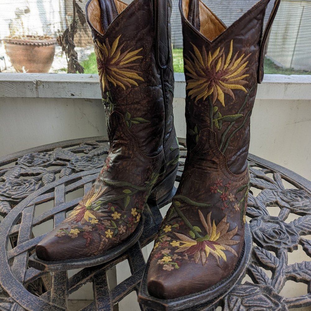 Old Gringo Wildflower Cowboy Boots